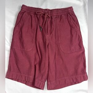 Athleta Women's Bermudas in Rich Burgundy